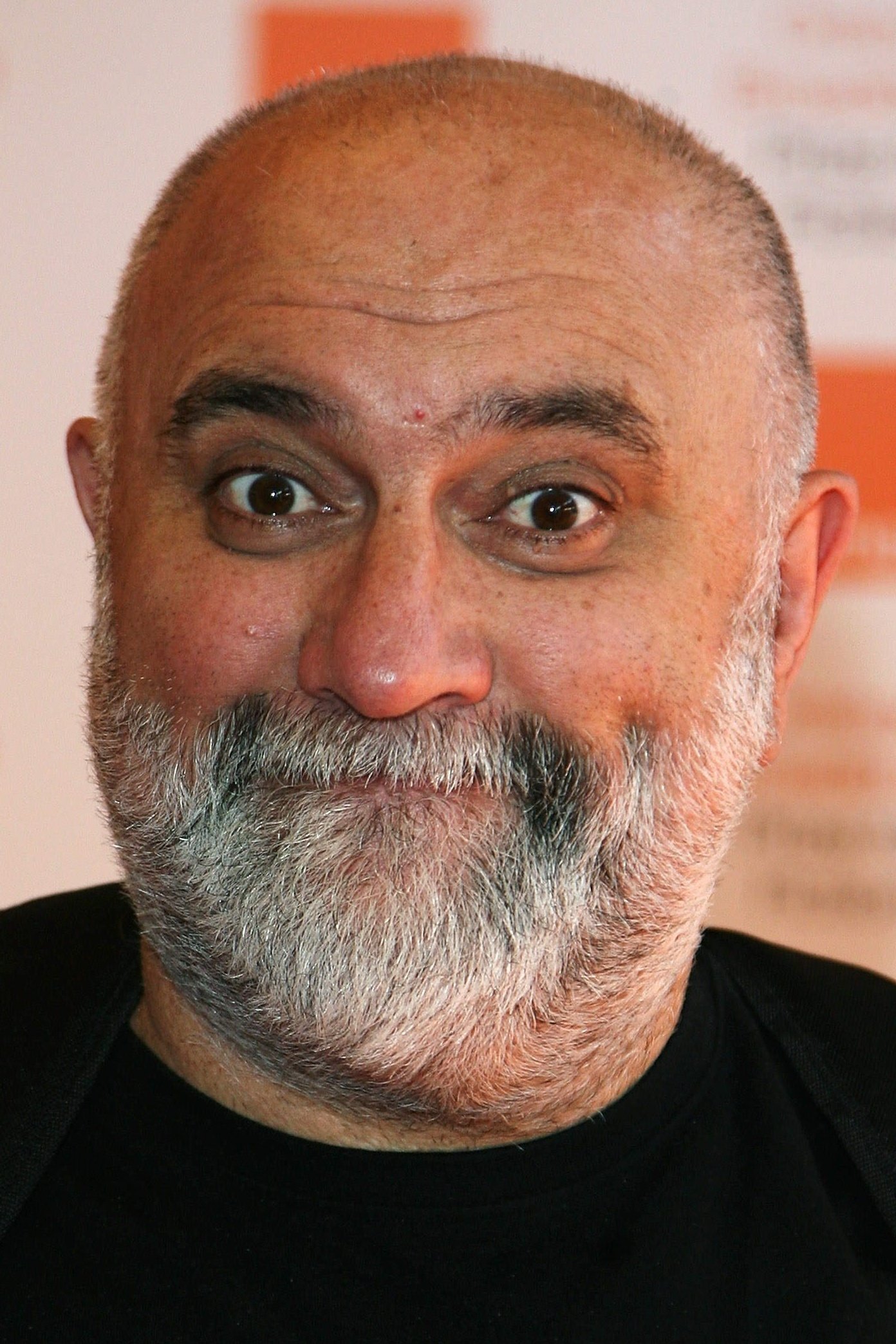 Alexei Sayle backdrop