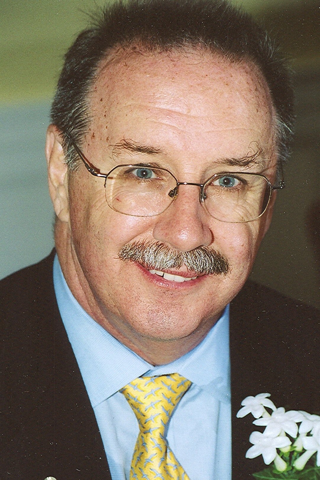 Nat Benchley backdrop