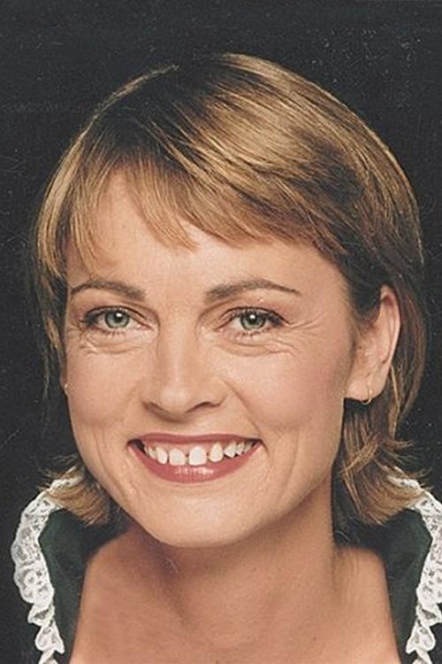 Minken Fosheim backdrop