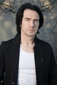 Nivek Ogre: Nivek Ogrë