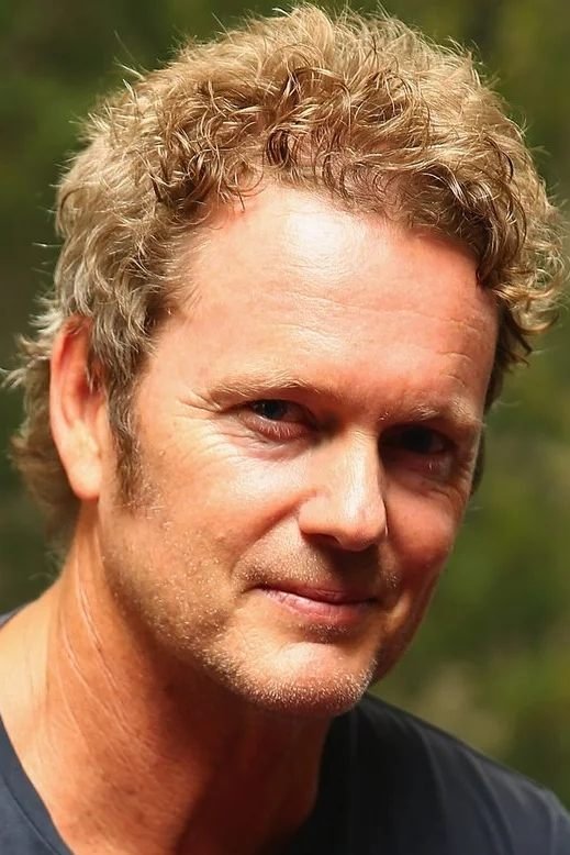 Craig McLachlan backdrop