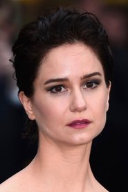 Katherine Waterston: Katërin Uotërshtën