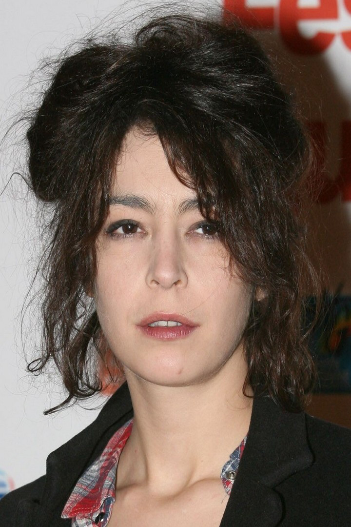 Adrienne Pauly backdrop