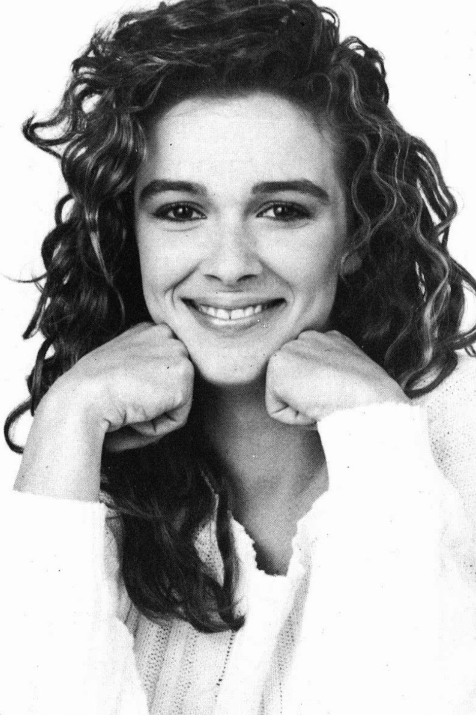 Aleksandra Akçaj backdrop