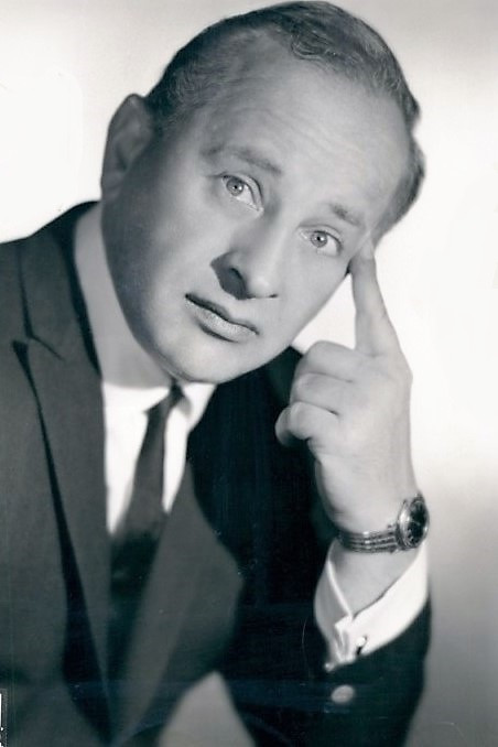 Sonnie Sands backdrop