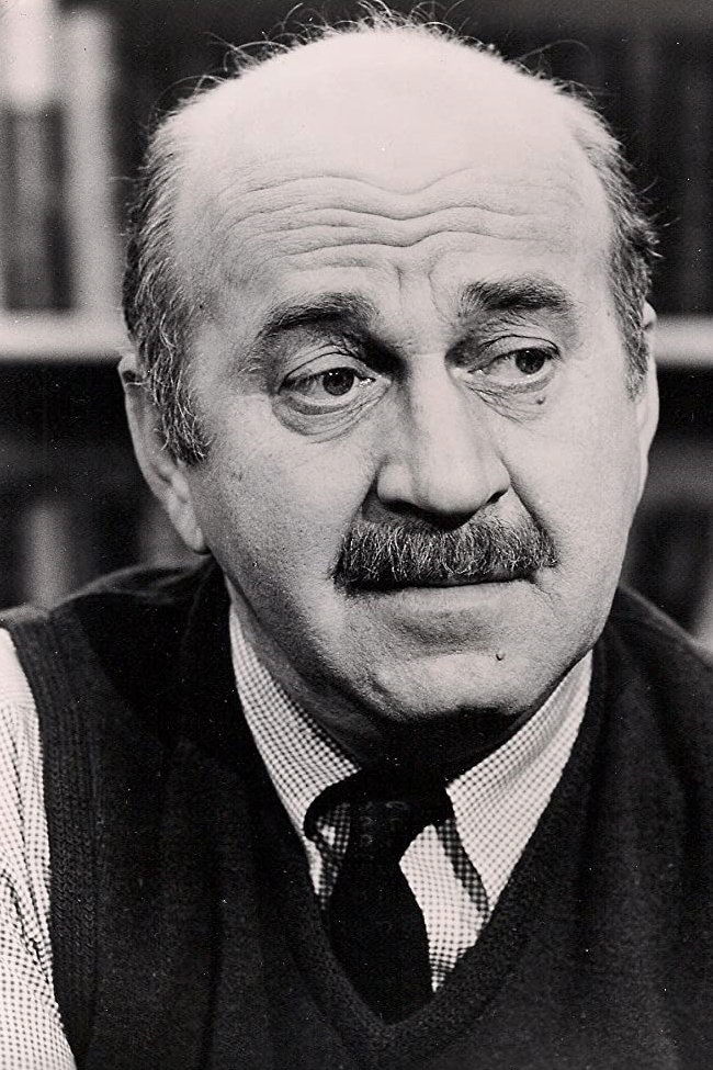 Howard Da Silva backdrop