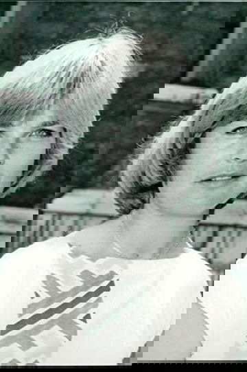 Claire Oberman backdrop