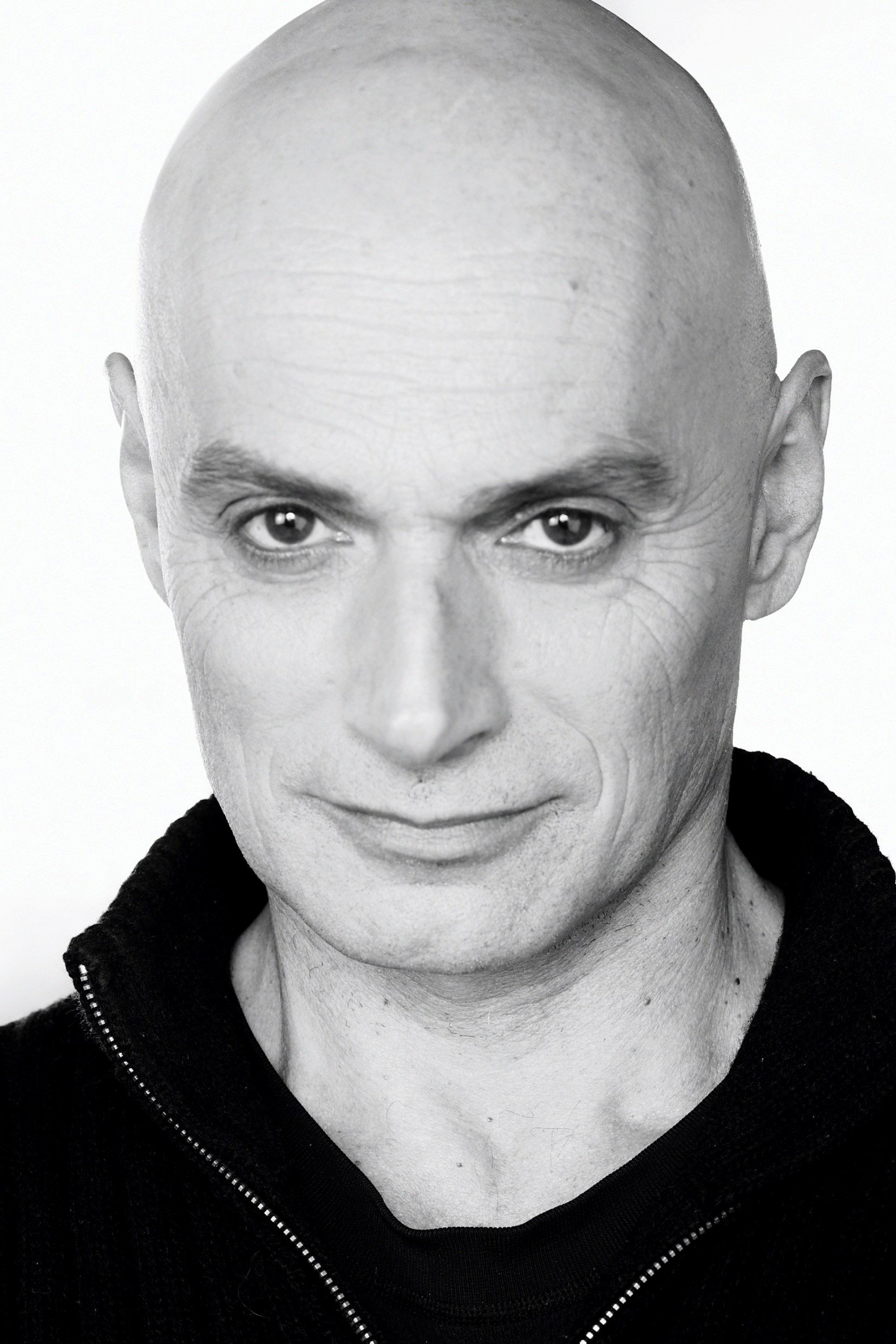 Xhën Marshan backdrop