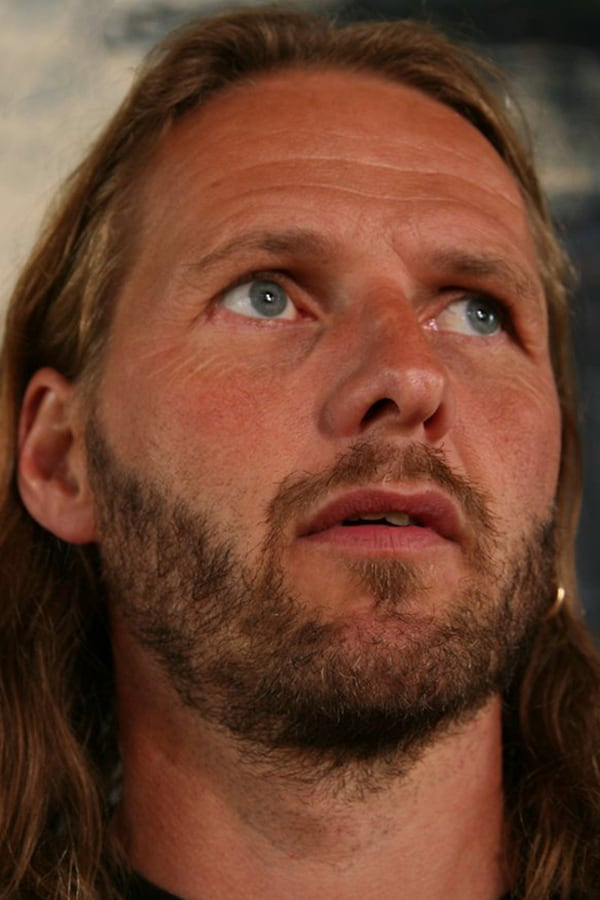 Bergsteinn Björgúlfsson backdrop