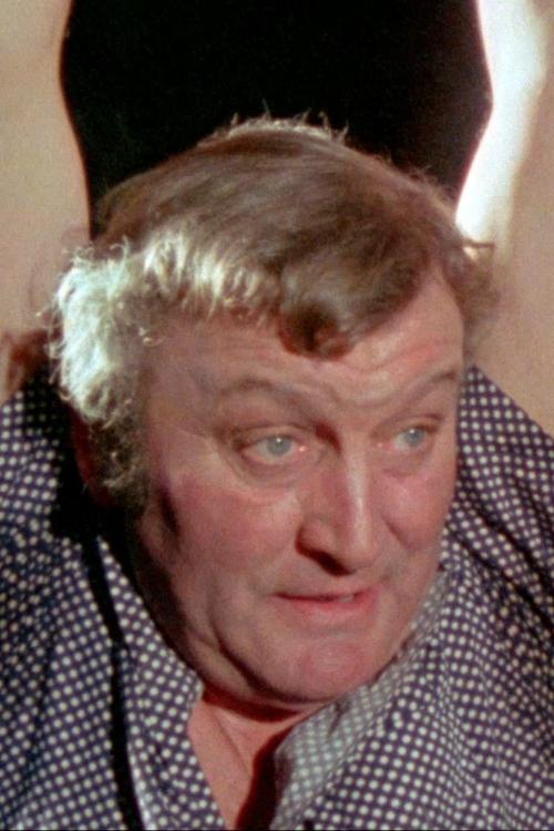 Alan Dellay backdrop