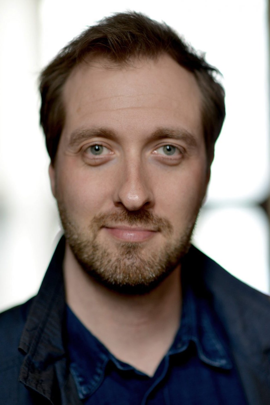 Rasmus A. Sivertsen backdrop