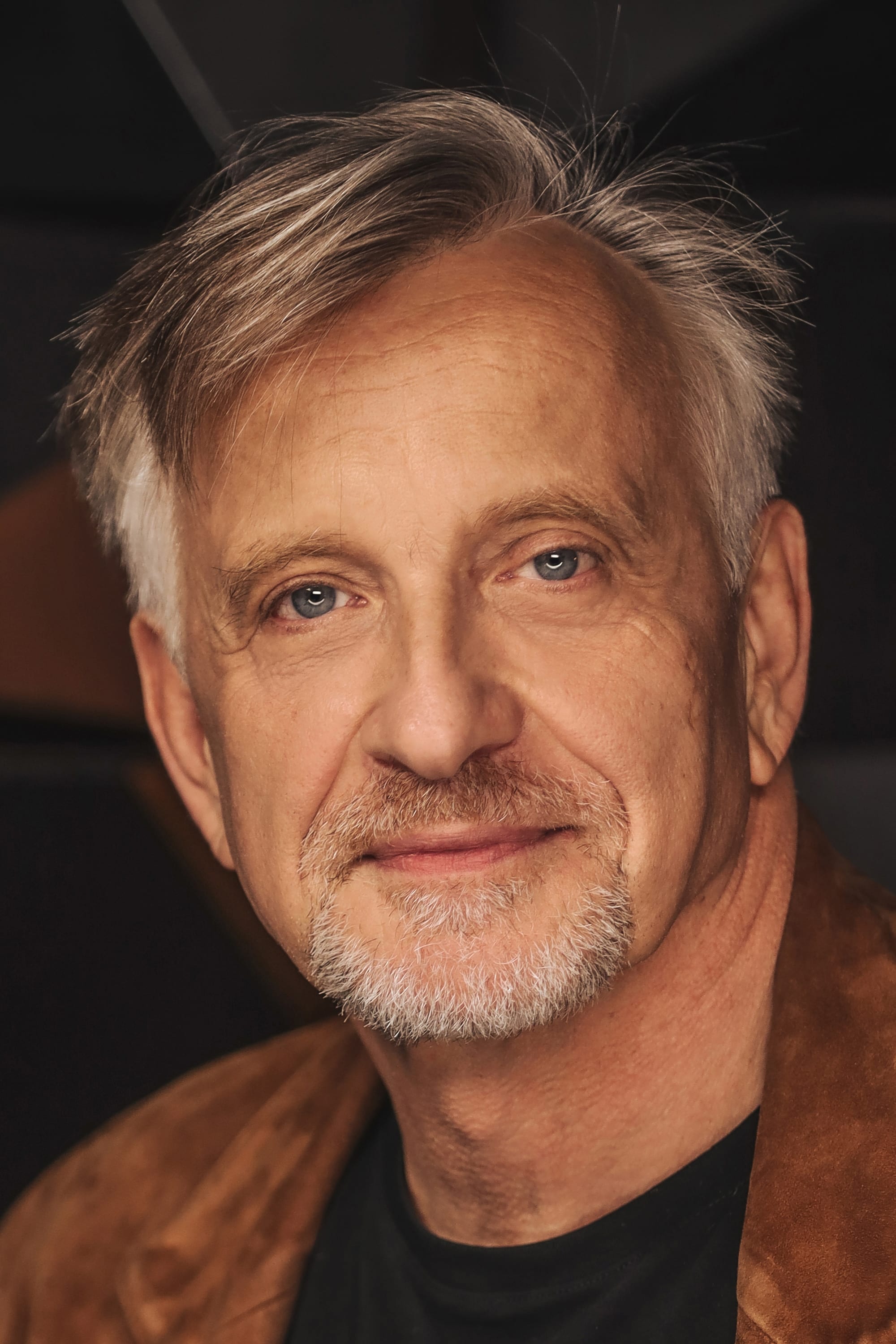 Pál Mácsai backdrop