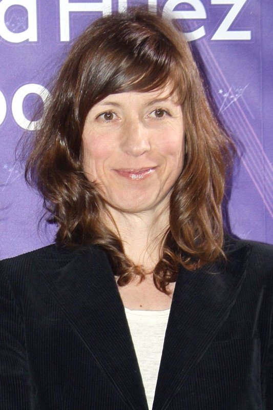 Agnès Obadia backdrop
