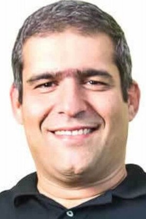 Rafael Carino backdrop