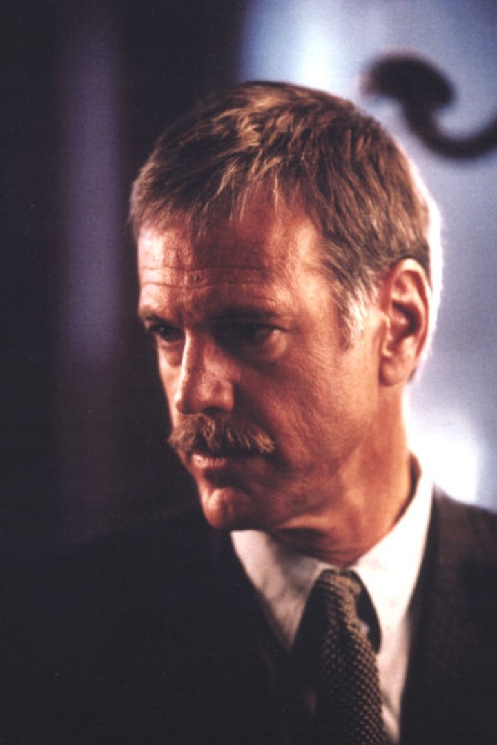 Nicolas Surovy backdrop