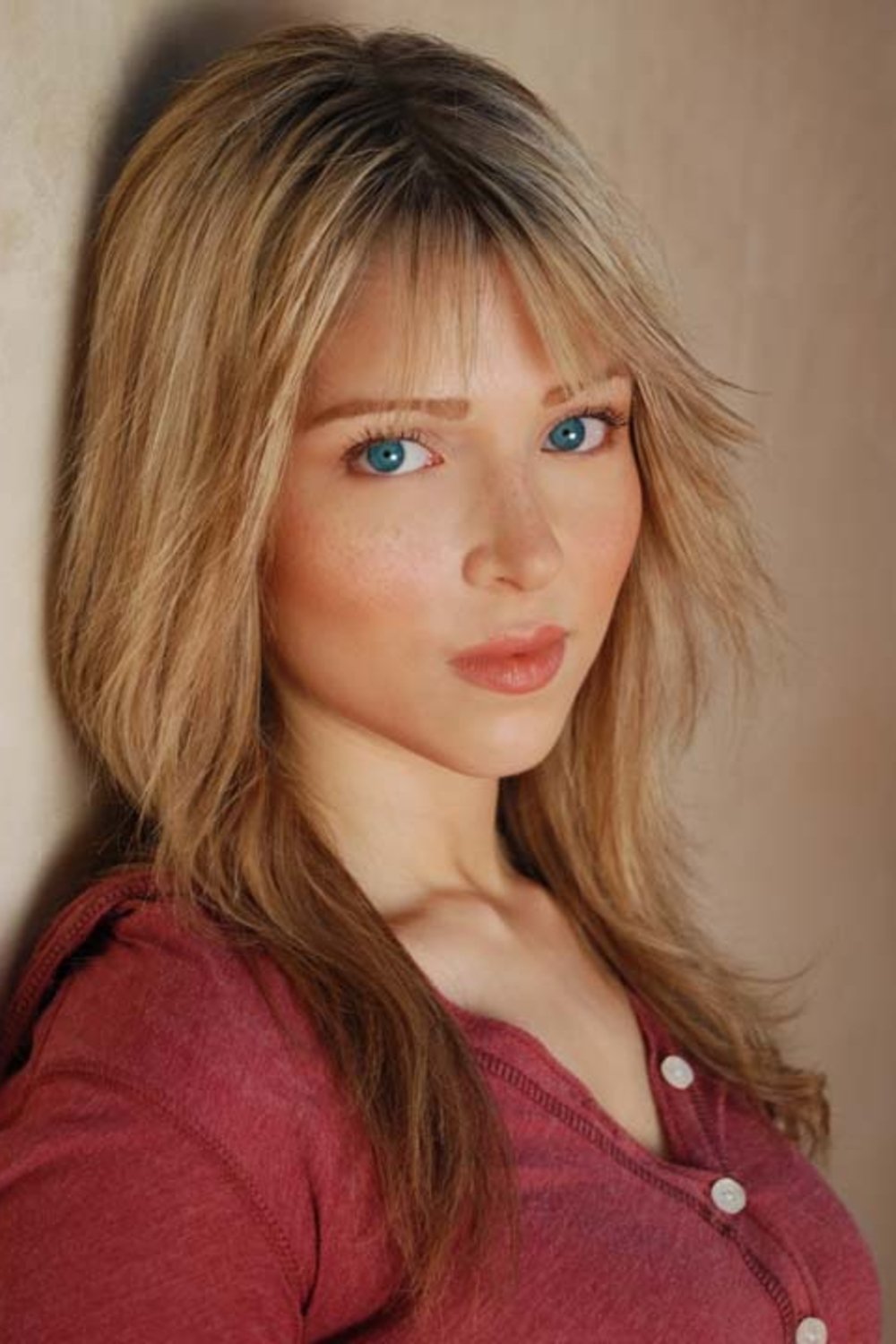 Ashley Peldon backdrop