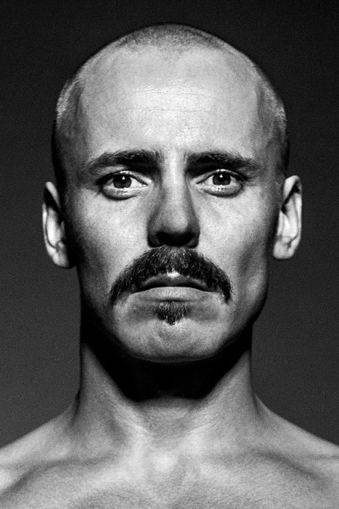 Jasper Pääkkönen backdrop