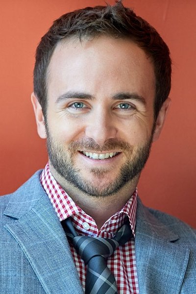 Tod Fennell: Tod Fenel backdrop