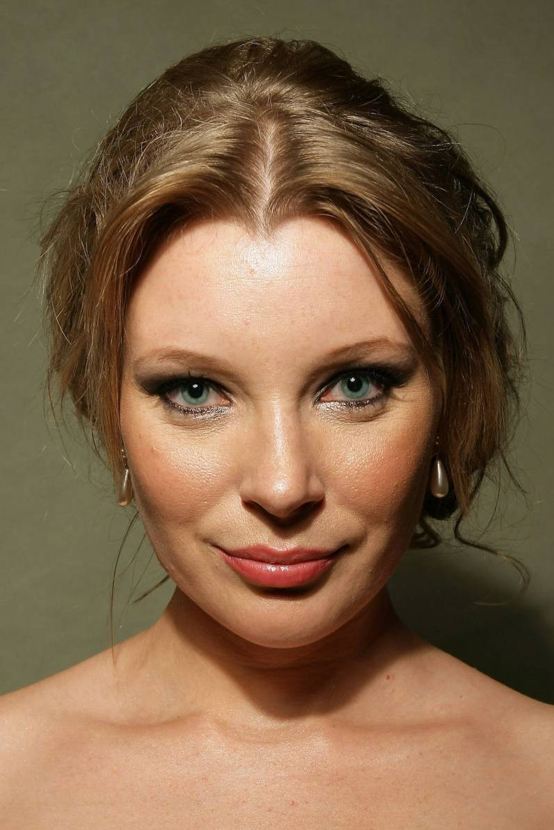 Veronica Sywak backdrop