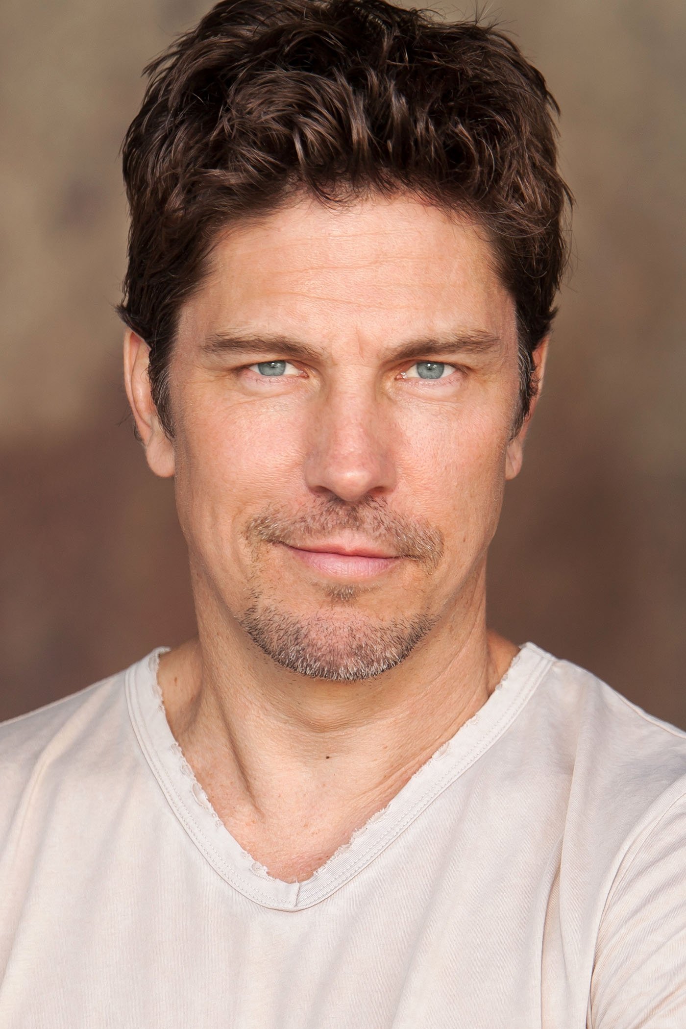 Michael Trucco backdrop