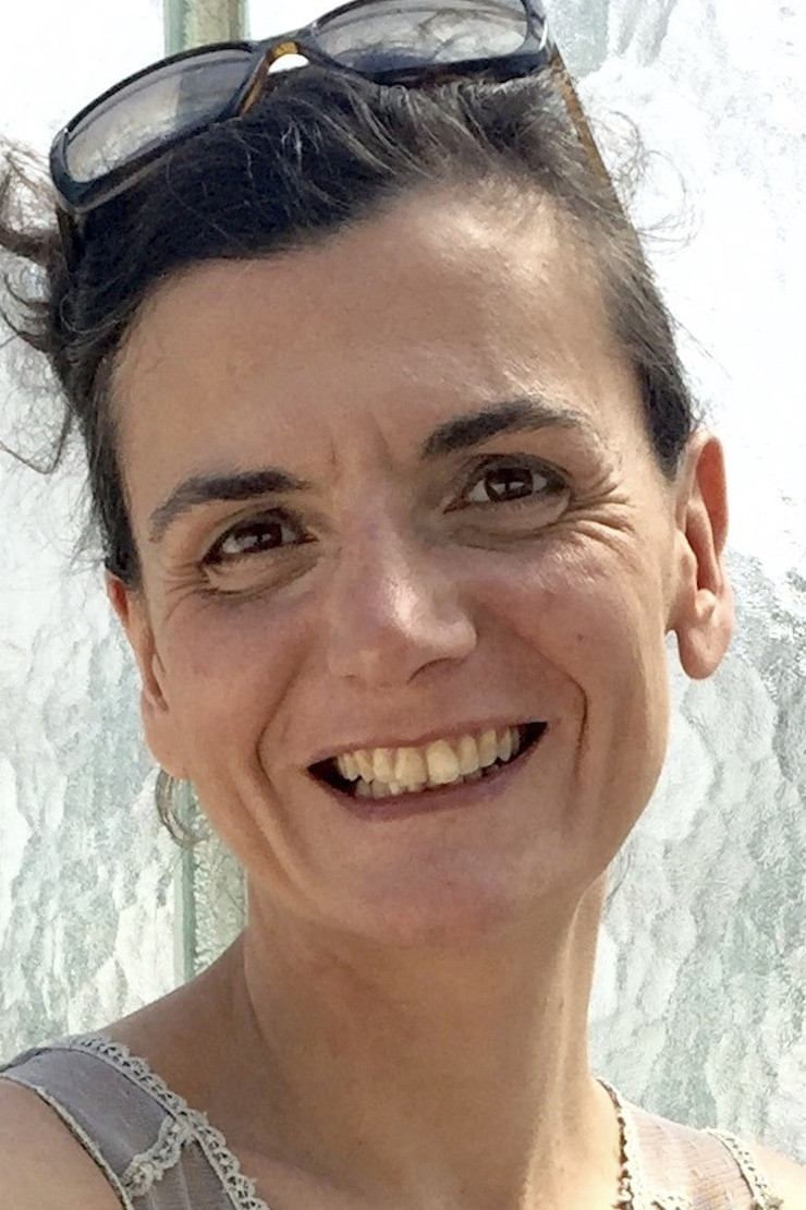 Isabelle Delannoy backdrop