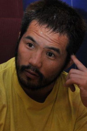 Hajato Sakurai backdrop