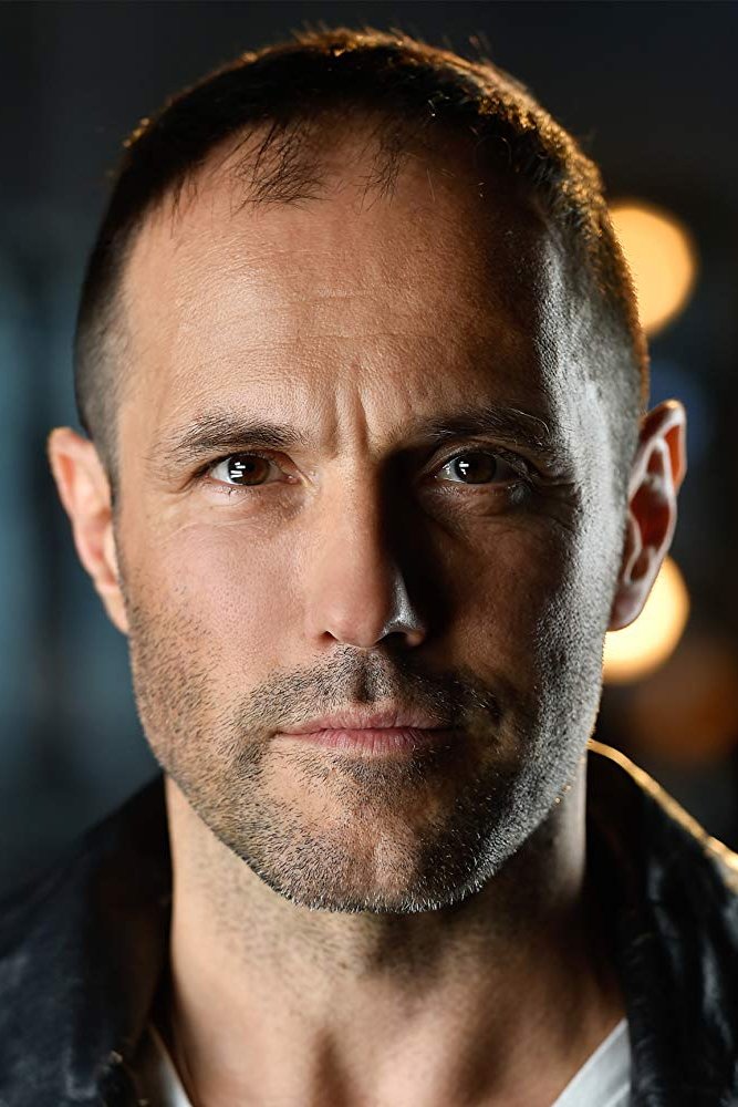 Andreas Beckett backdrop