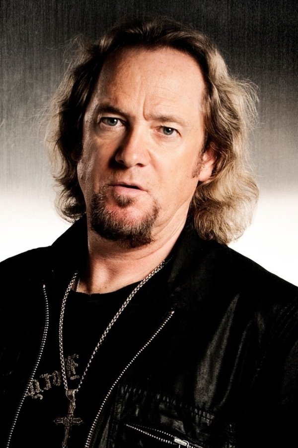 Adrian Smith → Adrián Smith backdrop
