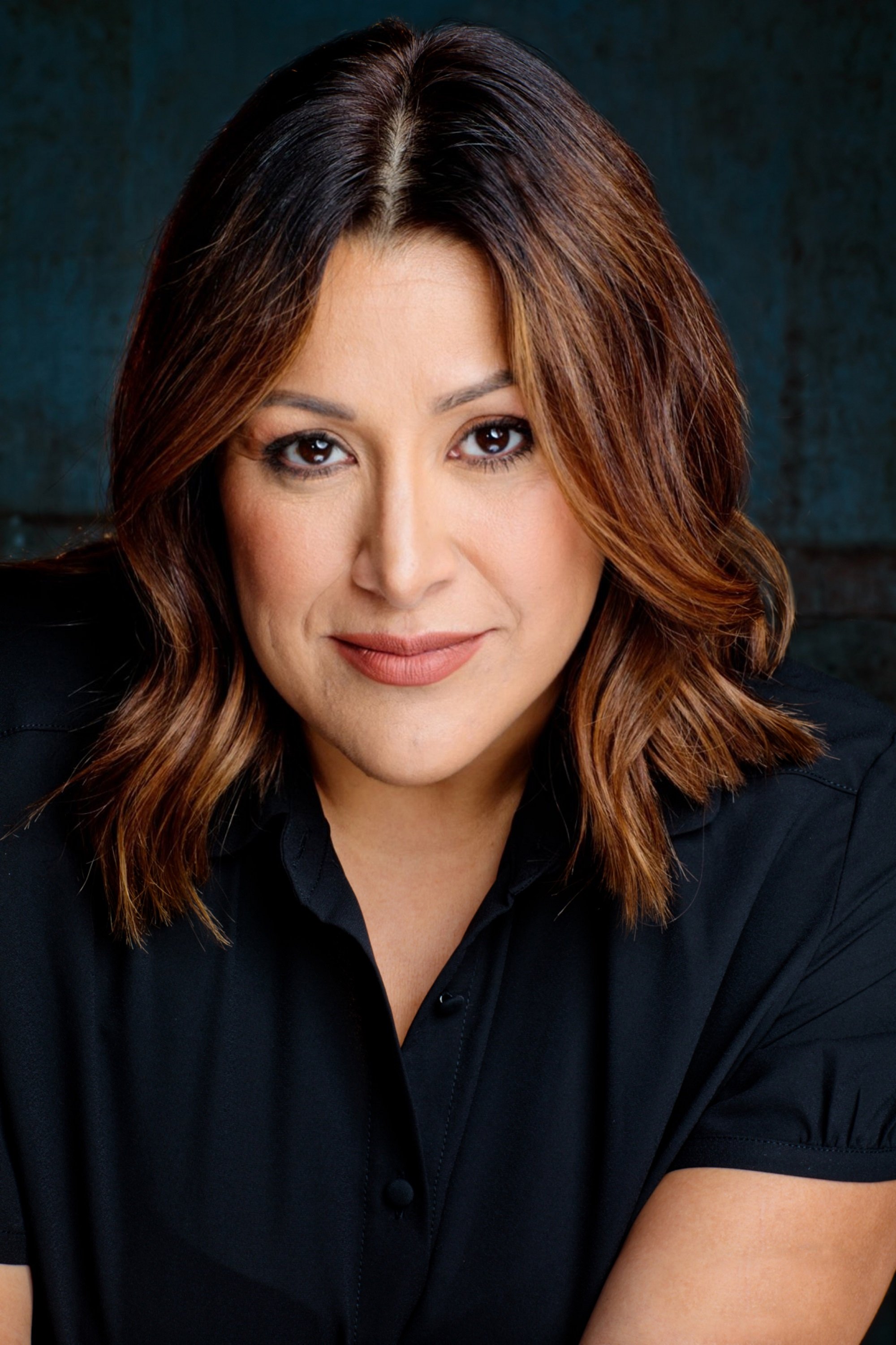 Yelyna De Leon backdrop