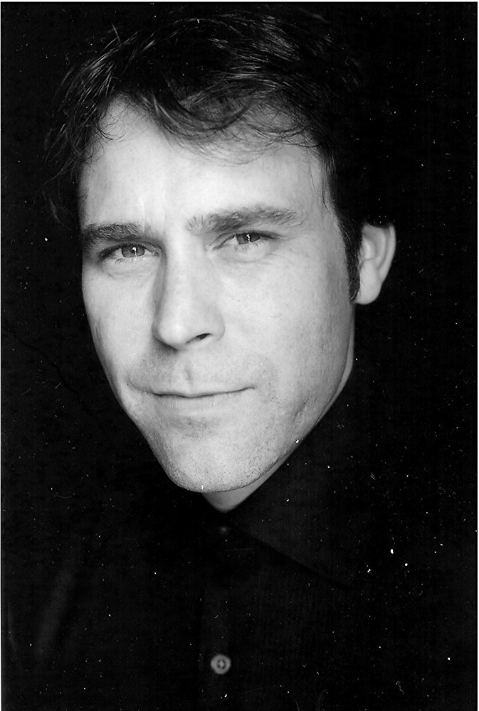 Dan Gildark backdrop