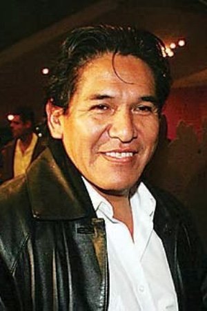 Aristóteles Picho backdrop