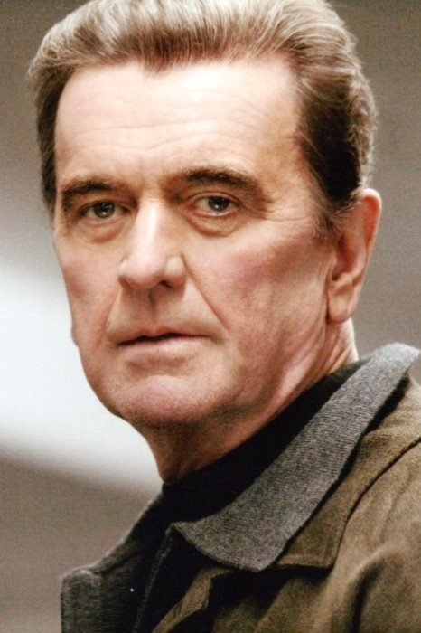 Gari Hetherington backdrop