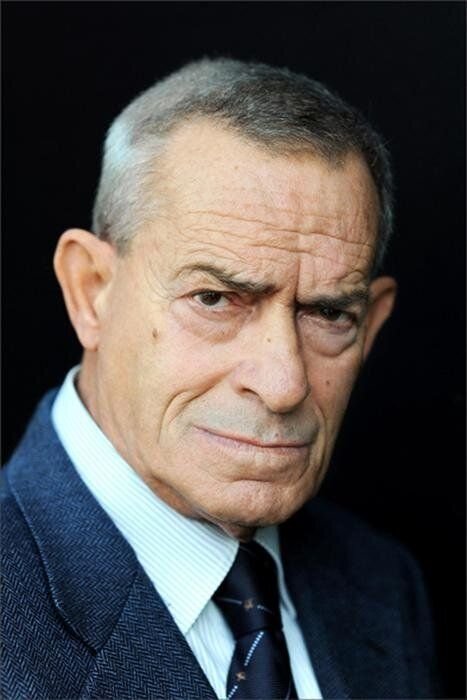 Eros Pagni: Eros Pagni backdrop