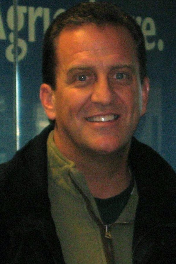 Tom Milanovich backdrop