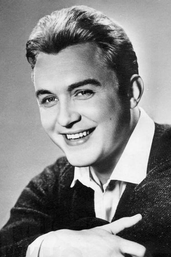 Eduard Izotov backdrop