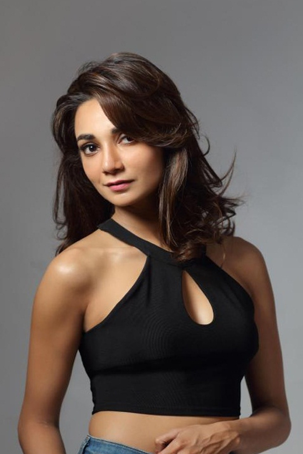 Ira Dubey backdrop