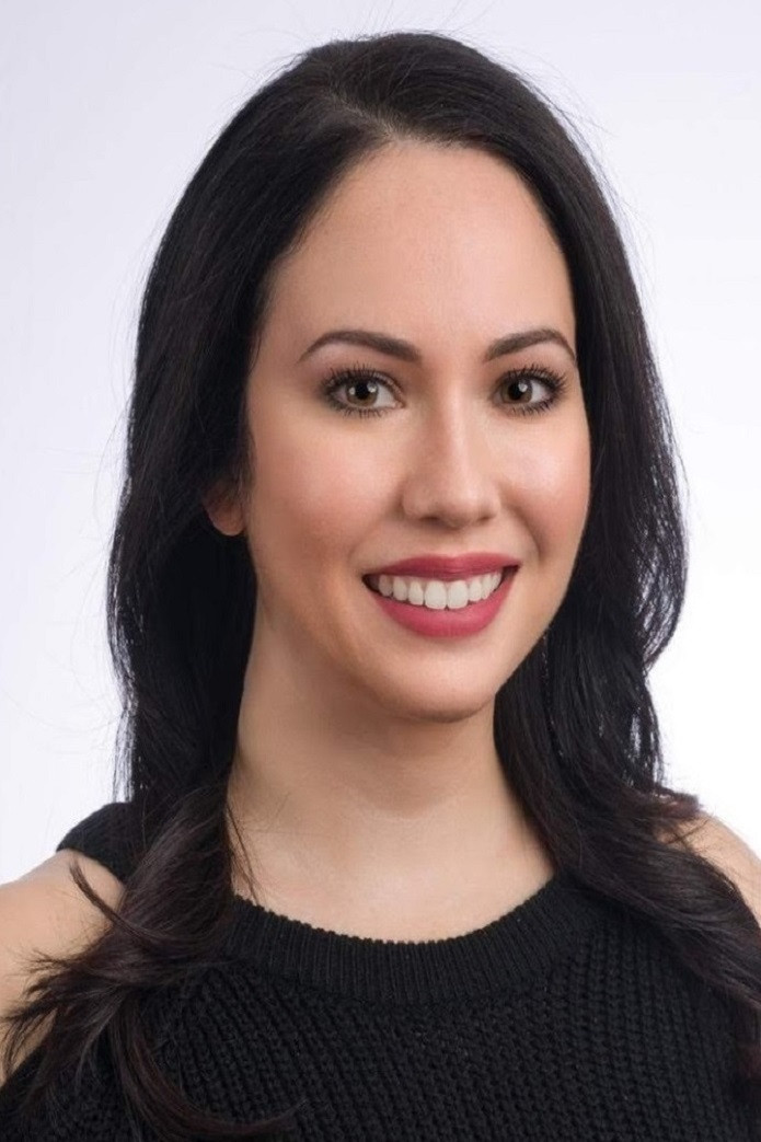 Angélica Alcaide backdrop