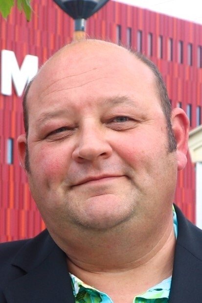 Edo Brunner backdrop