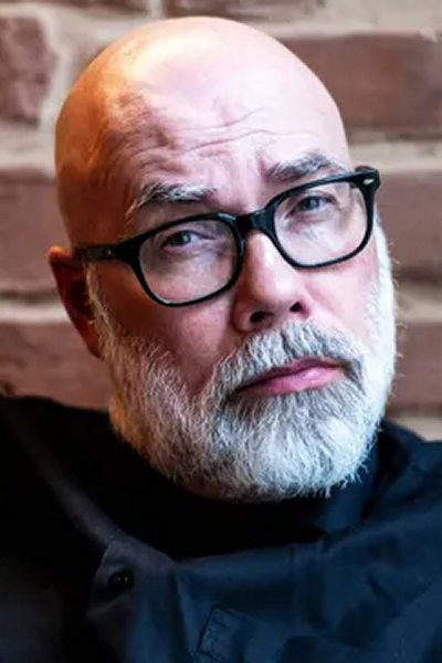 Brian Mørk backdrop