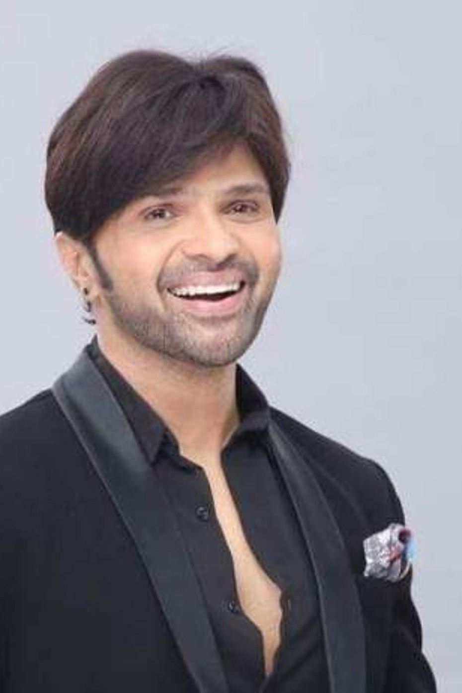 Himesh Reshammiya: Himesh Reshamia backdrop