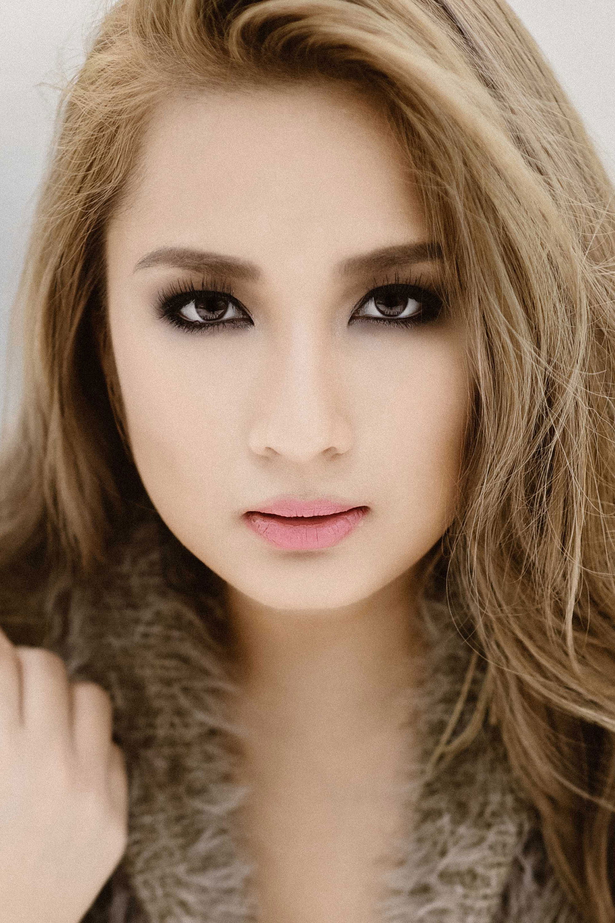 Ehra Madrigal backdrop