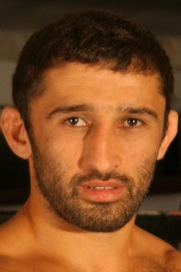 Amar Suloev backdrop