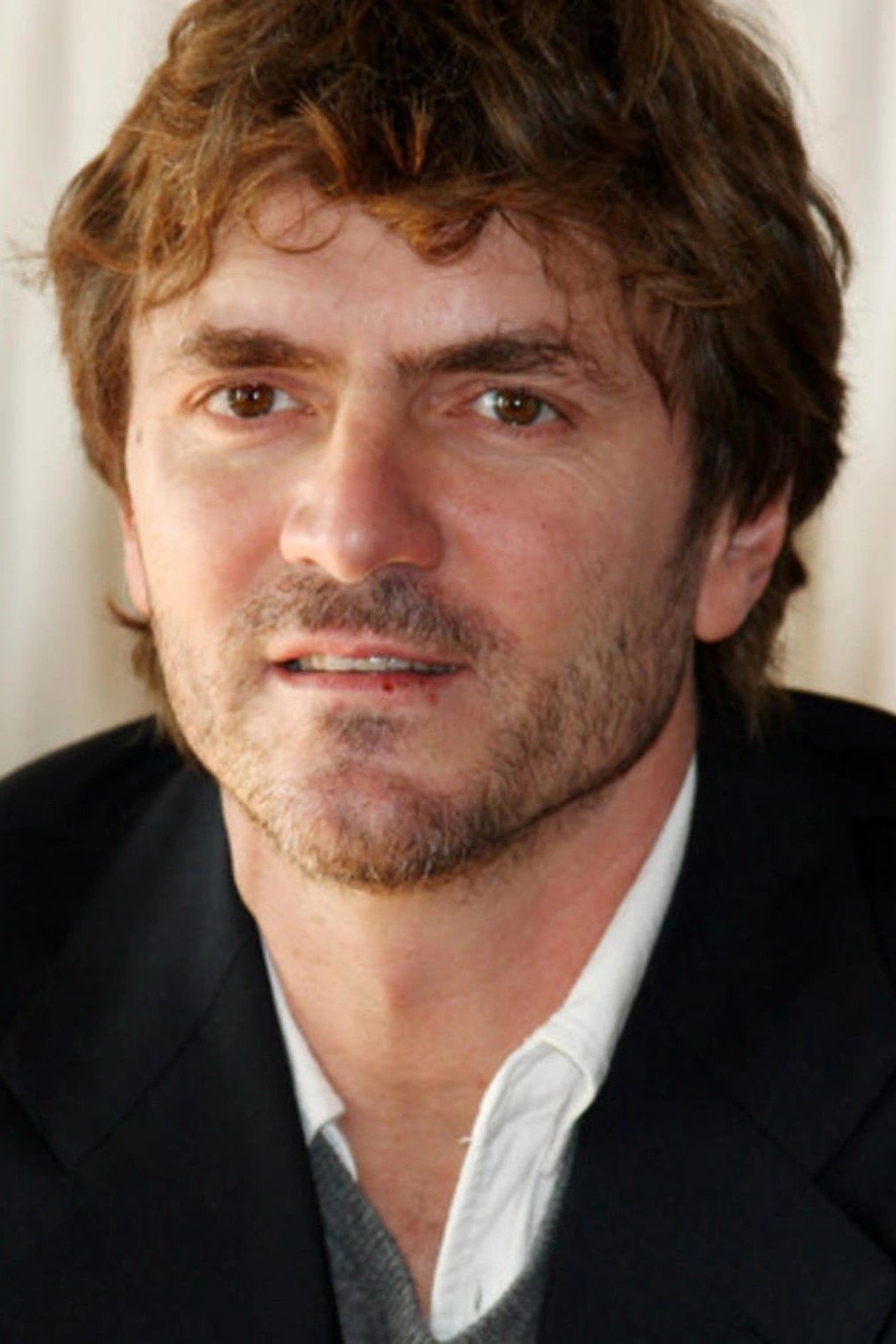 Umberto Riccioni Carteni backdrop