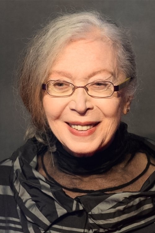 Meral Çetinkaya backdrop