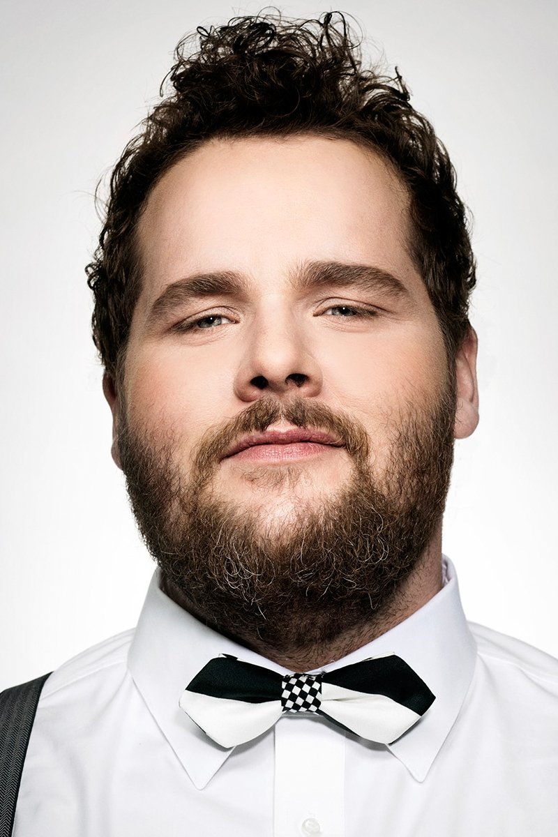 Antoine Bertrand backdrop