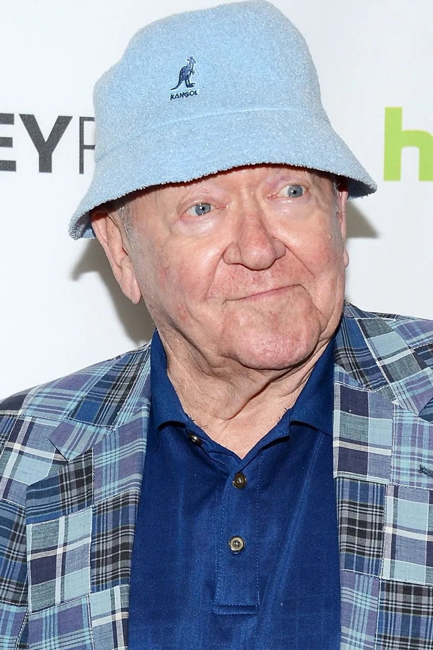 Richard Erdman backdrop