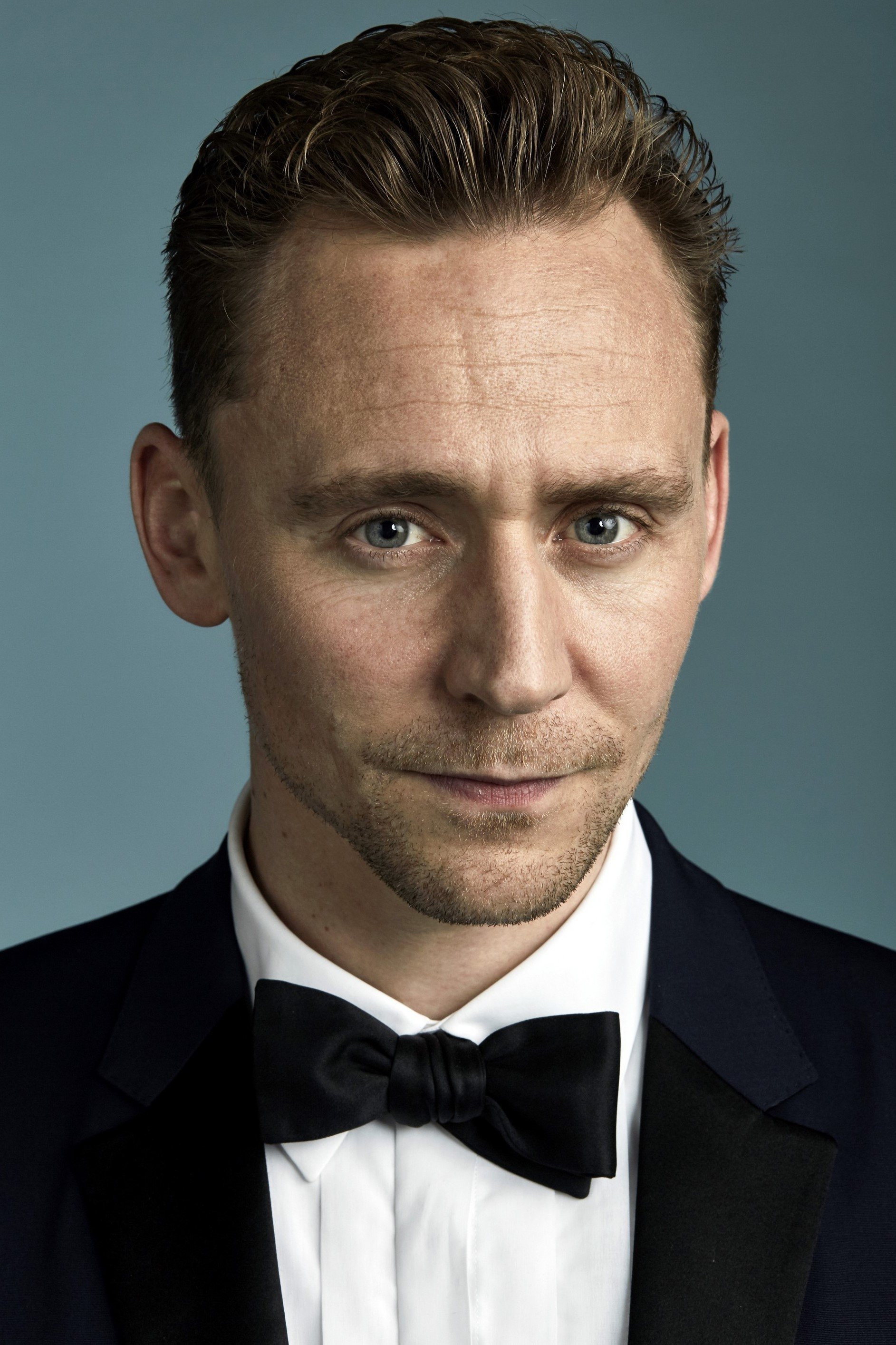 Tom Hiddleston backdrop