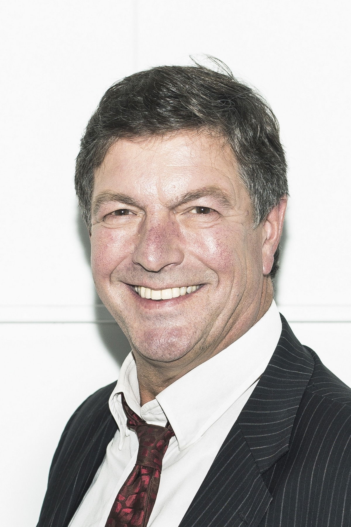 Ole Stephensen backdrop