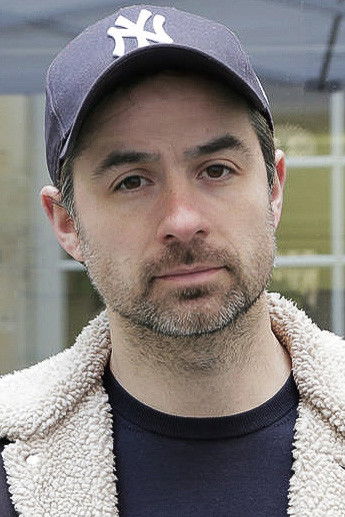 Aurélien Vernhes-Lermusiaux backdrop