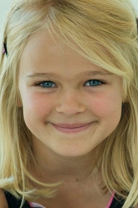 Quinn Hunchar backdrop